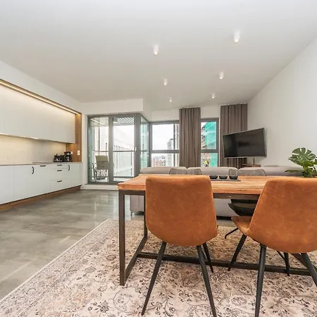 Granaria & By Renters Gdansk